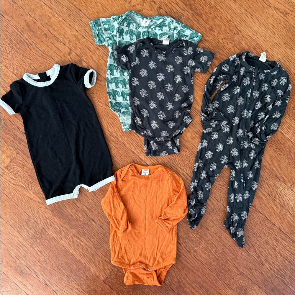 Kate Quinn NWOT Bundle